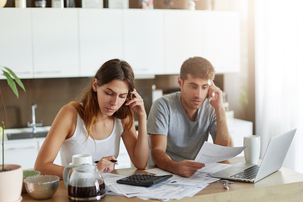 Za jakým účelem si Češi berou půjčky? Doba se mění a naše finance s ní